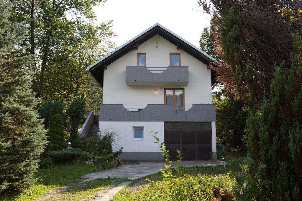 Holiday Home Tin Ogulin Extérieur photo